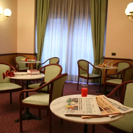 Otel Albert Hotel 3*