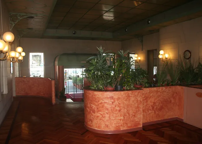 Albert Hotel Милан