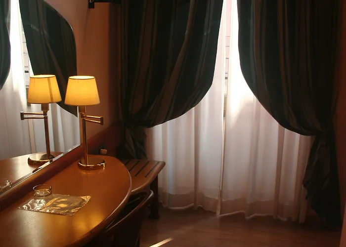 Albert Hotel Отель Милан