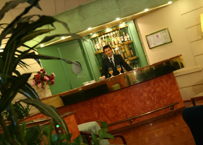 Otel Albert Hotel 3*