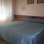 Albert Hotel 3* מילאנו